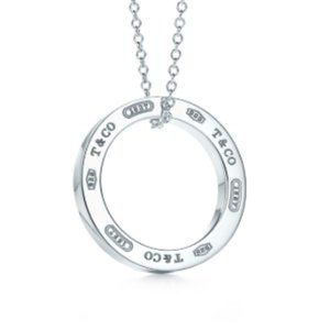 Tiffany's circle pendant 1837